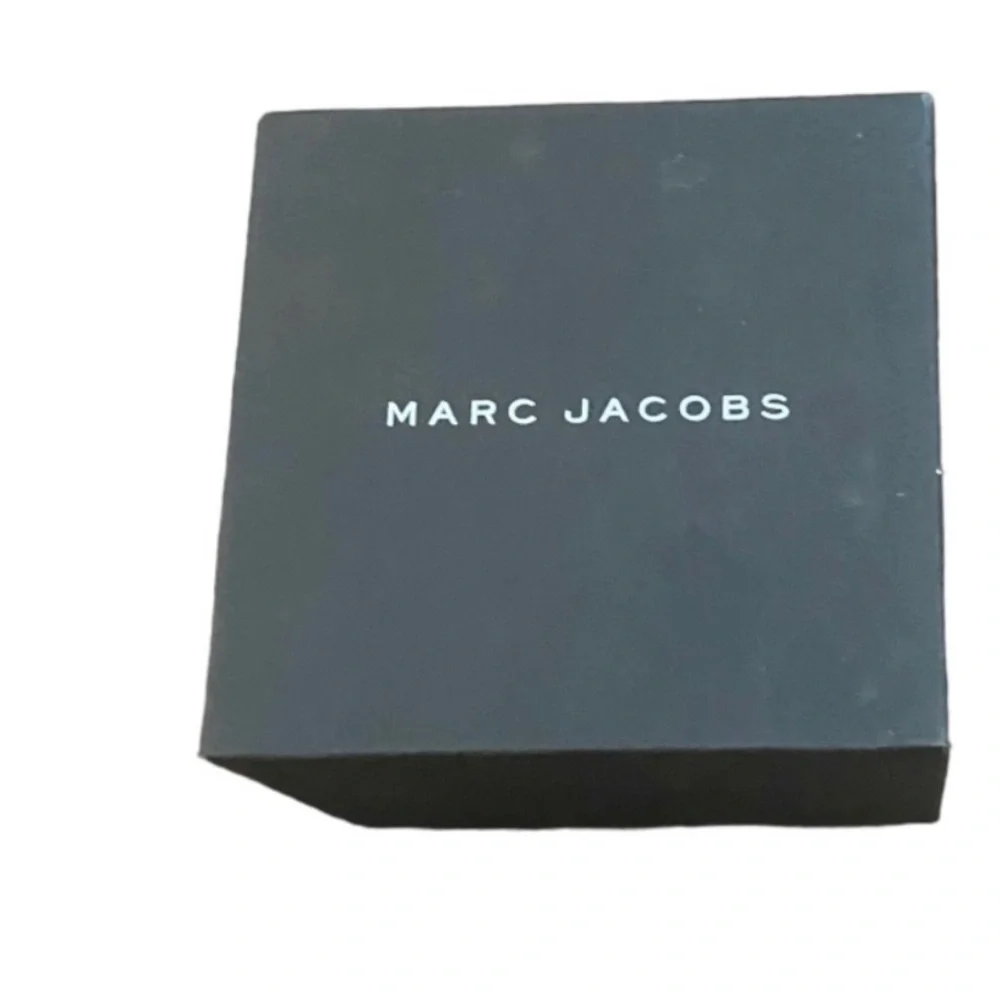 Marc by Marc Jacobs Womens Classic Rainbow Crystal Black Dial Gold Tone Watch